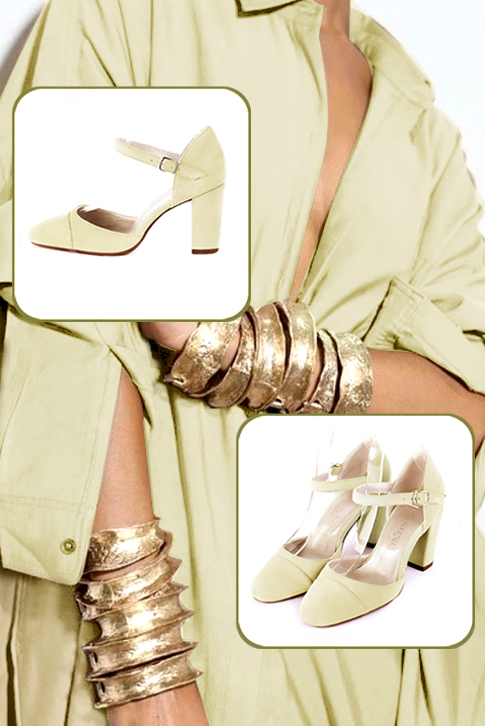 Women's meadow green elegant closed-back heels, with an instep strap. Round toe. High block heels - Worn view